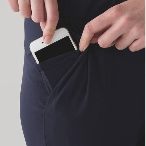 Lululemon On The Fly Pant Midnight Navy Work Travel Drawcord (4) 28" - Picture 11 of 12